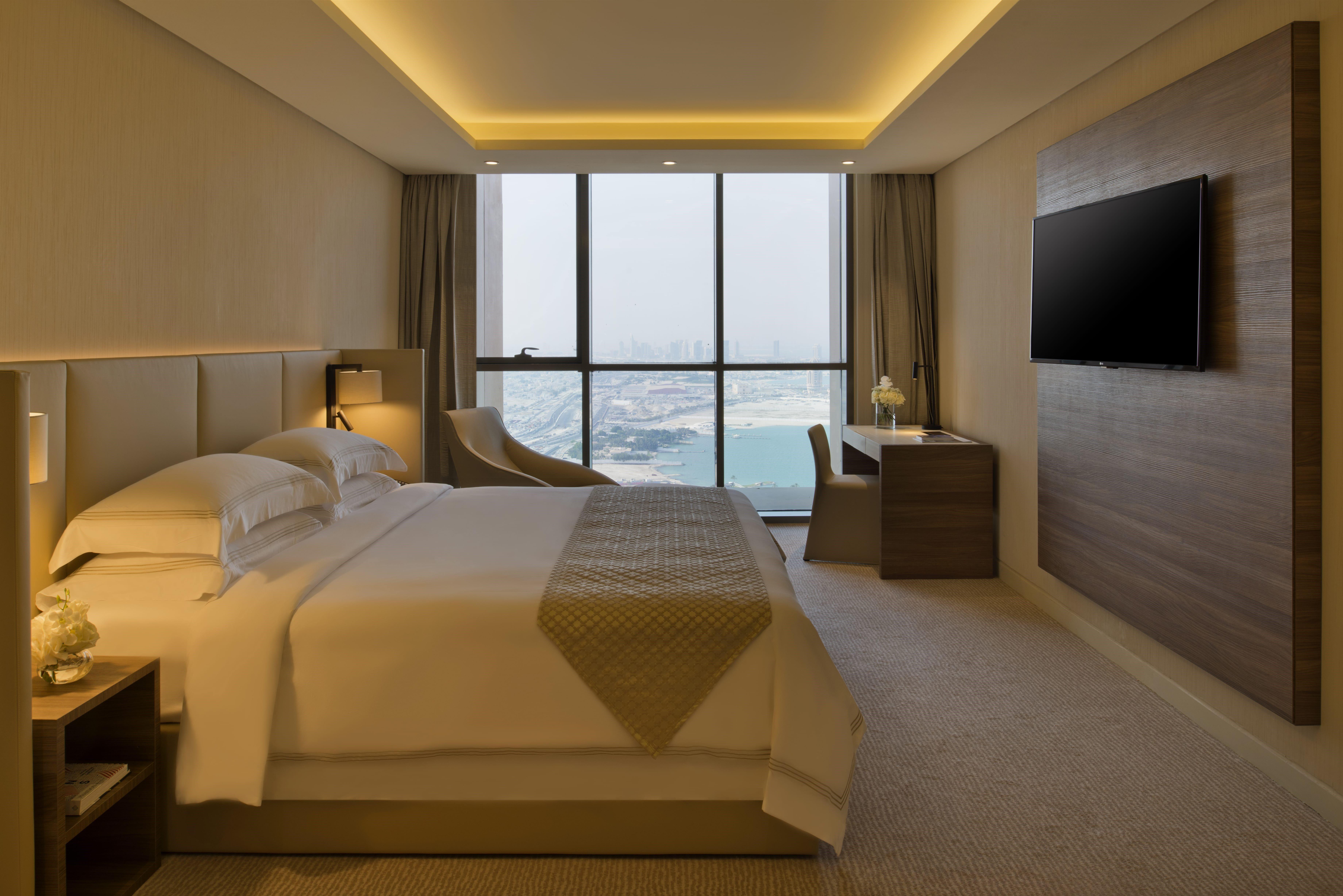 Voco Doha West Bay Suites, An Ihg Hotel Exterior photo